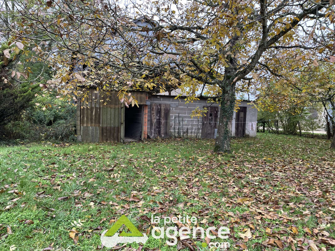 Maison à NEUVY-DEUX-CLOCHERS