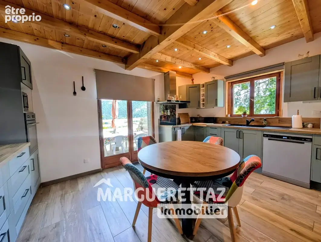 Maison de 100m² type T4 sur FILLINGES - photo 6