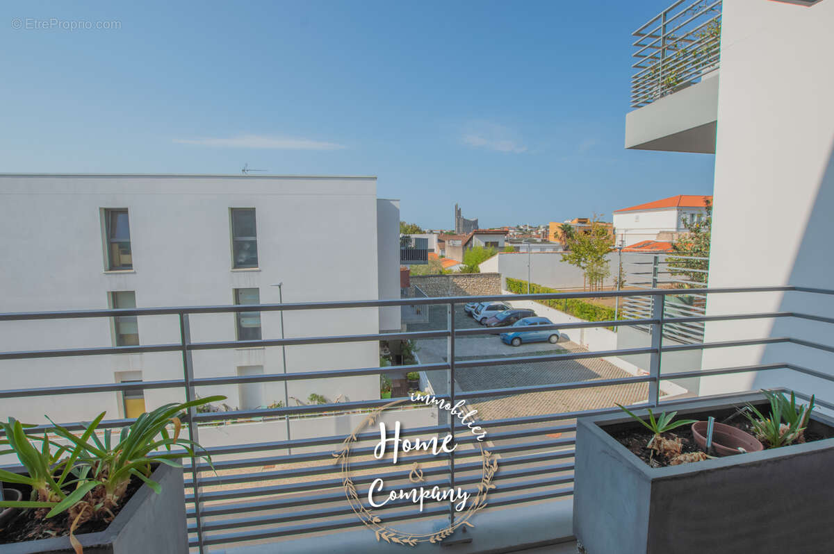 Royan centre - appartement avec terrasse au calme - photo 7