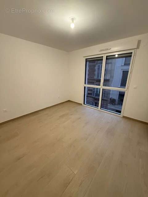 Appartement à CLICHY