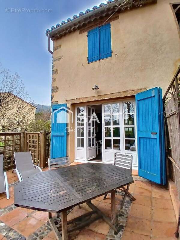 Photo 2 - Maison à LAGRASSE