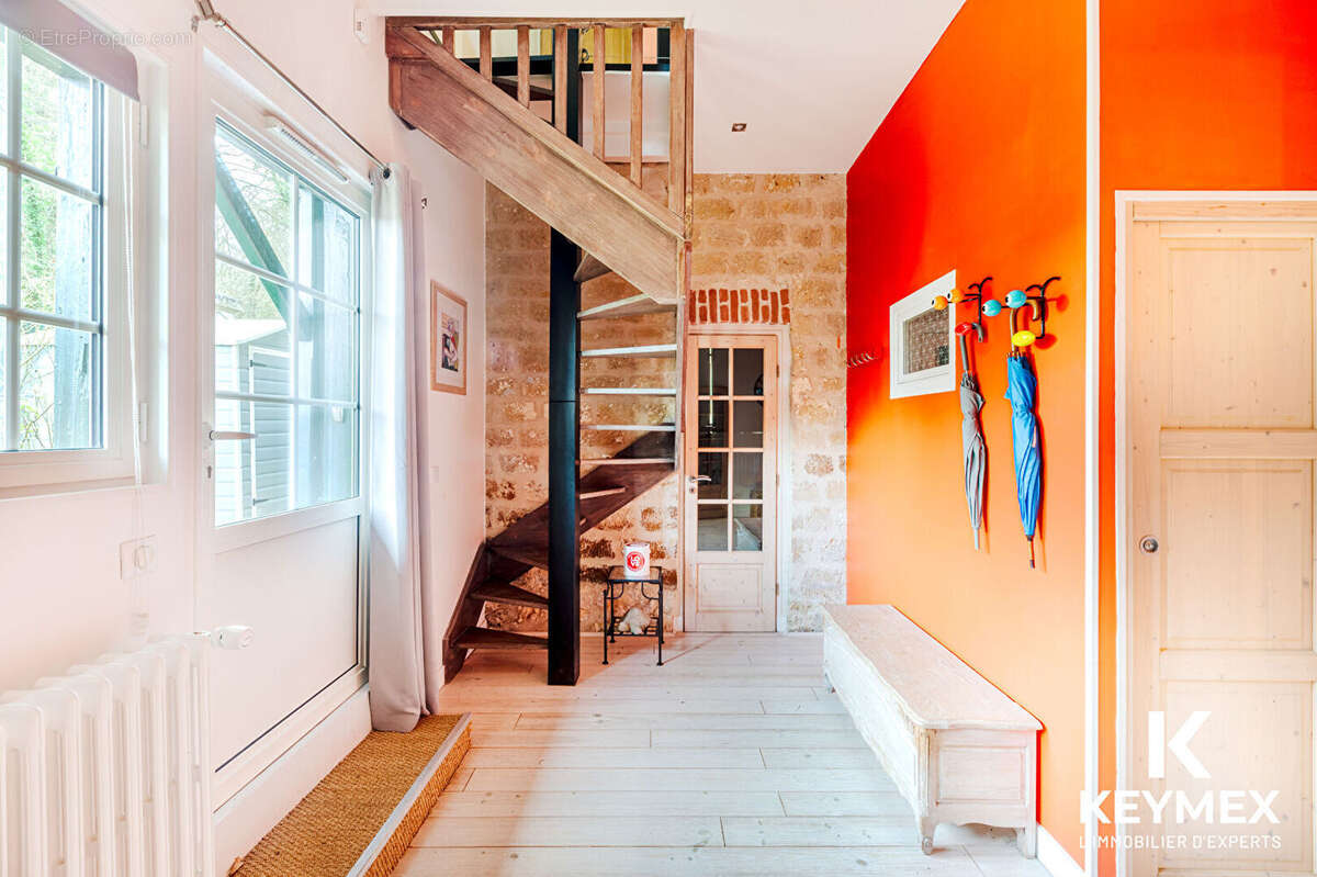 Appartement à COYE-LA-FORET