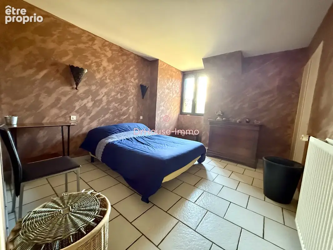 Maison 7 pièces 192 m² à vendre à Saint-Cyprien (19130) - photo 72