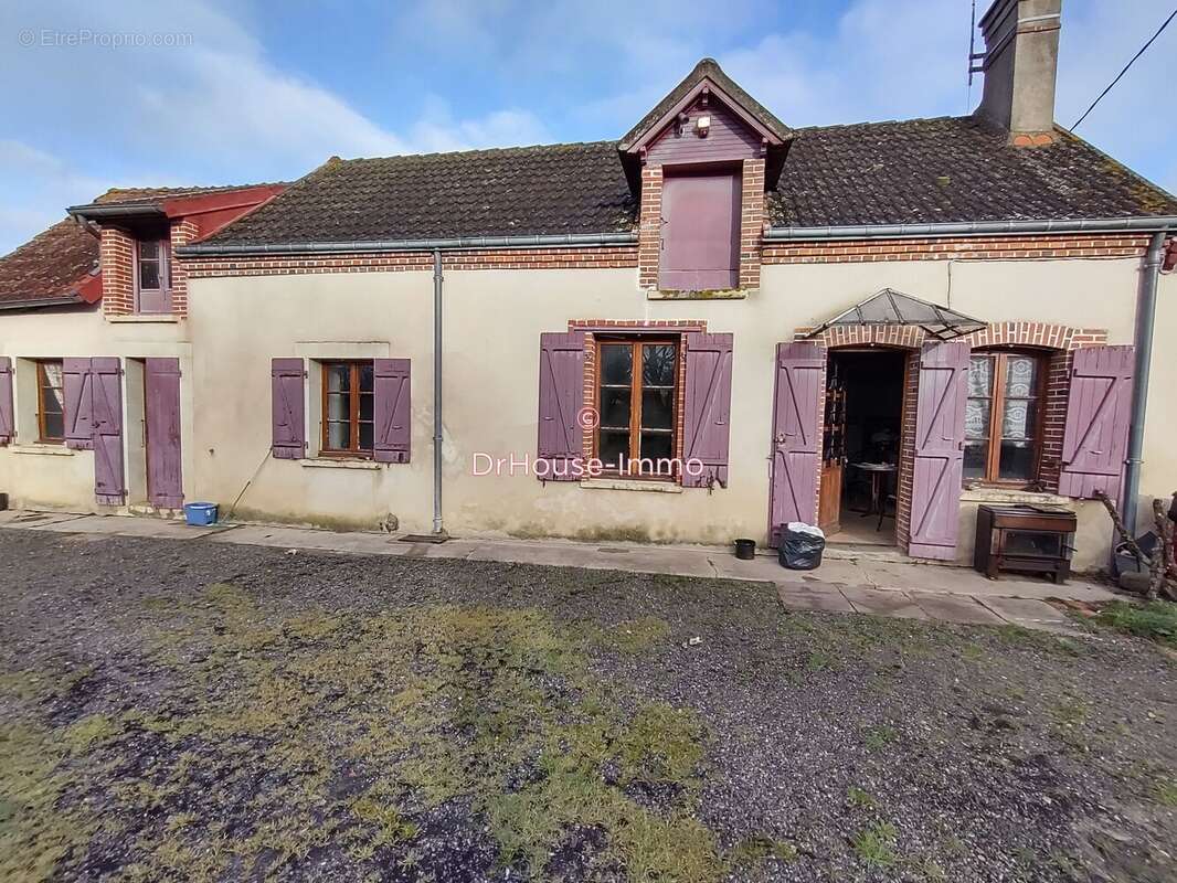 Maison à ANJOUIN