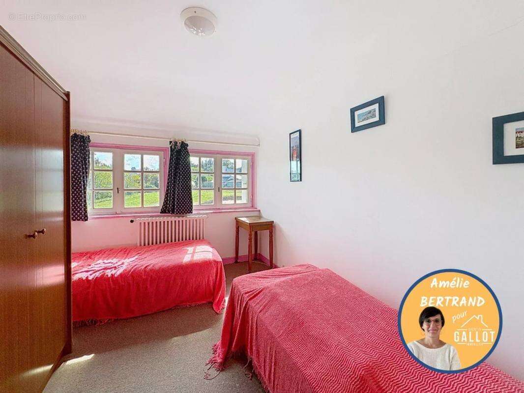 Maison à TREVOU-TREGUIGNEC