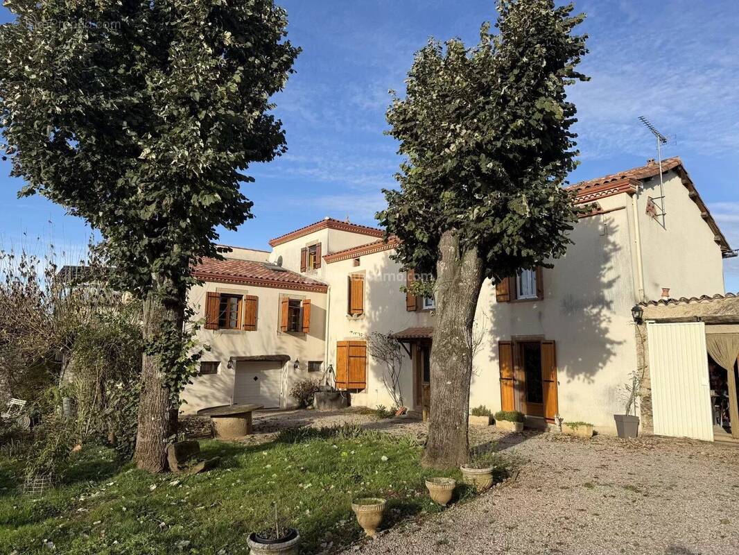 Maison à SAINTE-GEMME