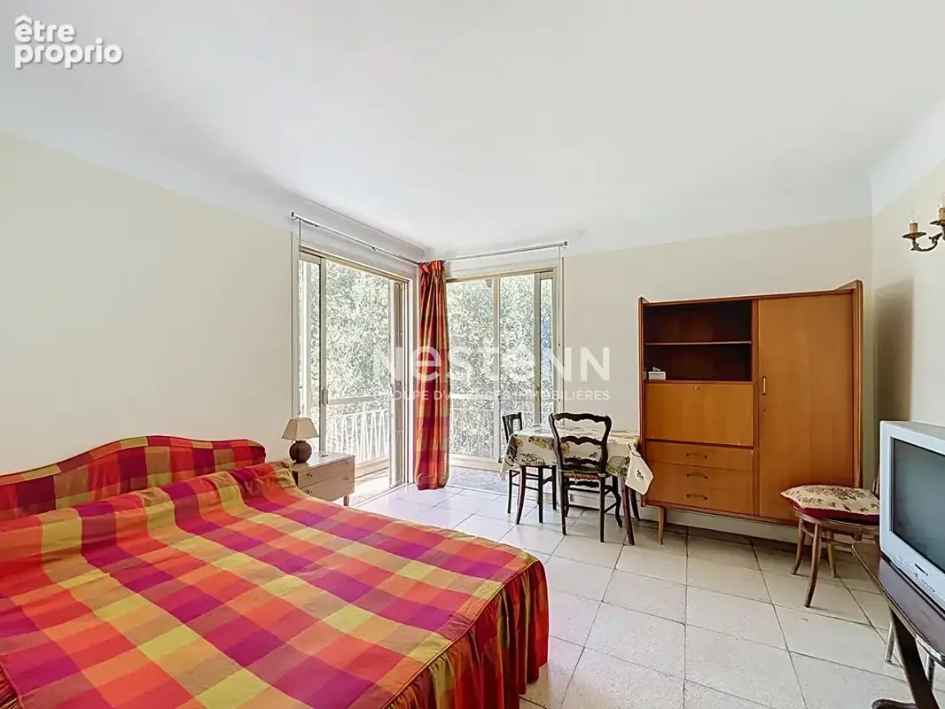 Cannes - Plage 1 min à pied - Studio 38 m² - Vue Mer - Parking collectif - photo 2