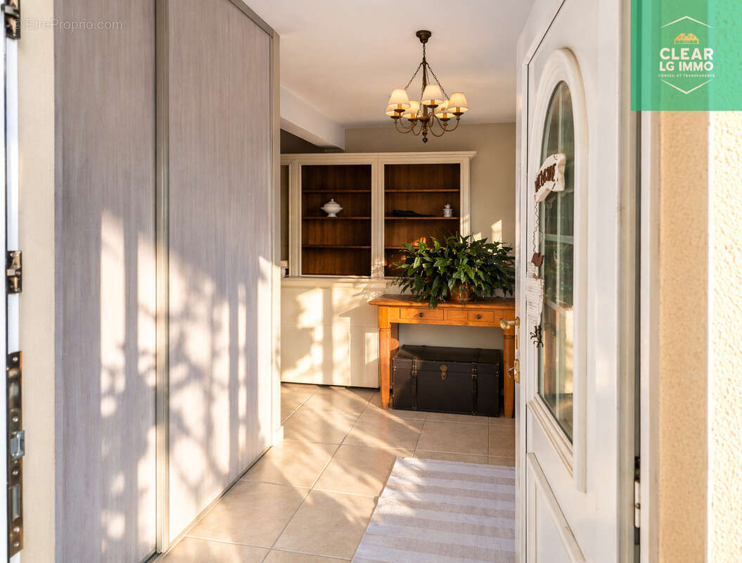 Appartement à ROUSSY-LE-VILLAGE