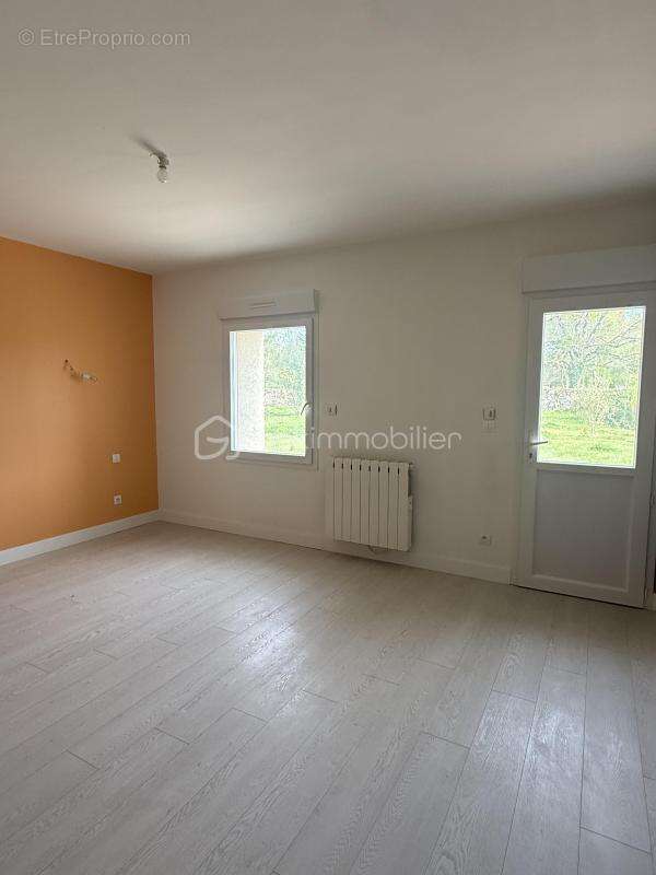 Maison à LA MEMBROLLE-SUR-CHOISILLE