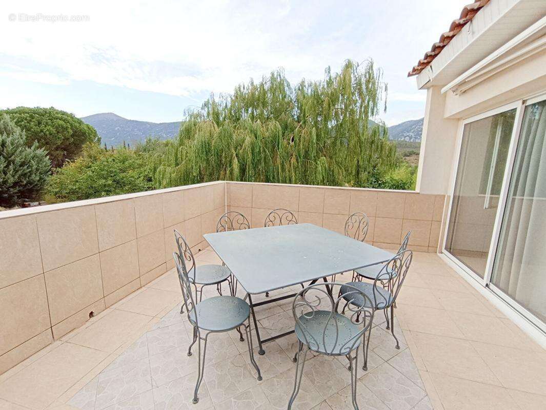 Maison à CAUDIES-DE-FENOUILLEDES