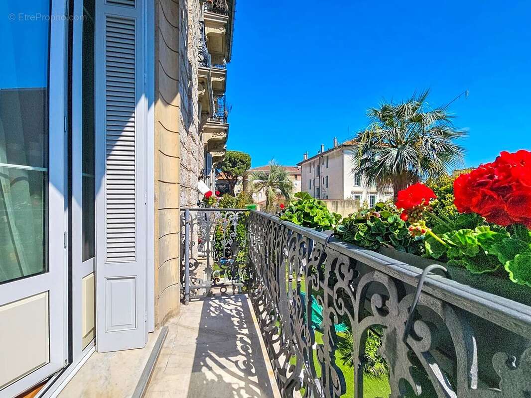 Appartement à CANNES