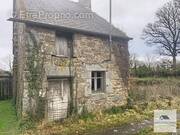 Maison à SAINT-OUEN-DES-ALLEUX