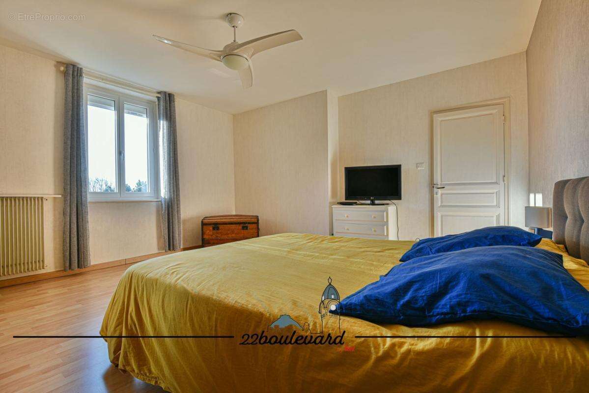 Maison à RILHAC-RANCON