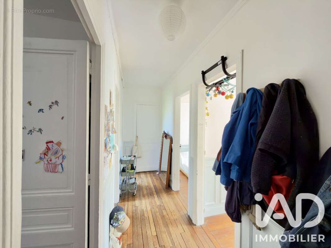 Photo 8 - Appartement à PARIS-20E