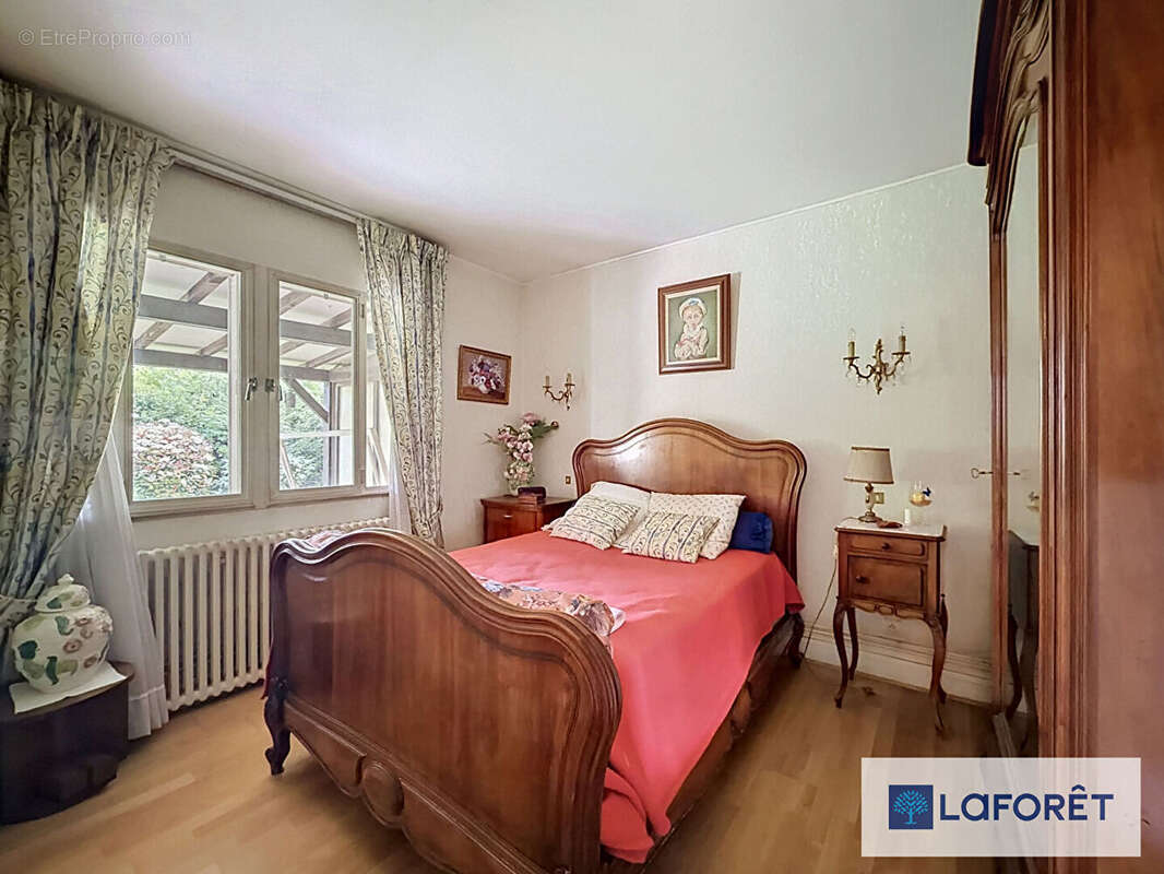 Maison à LE PLESSIS-TREVISE