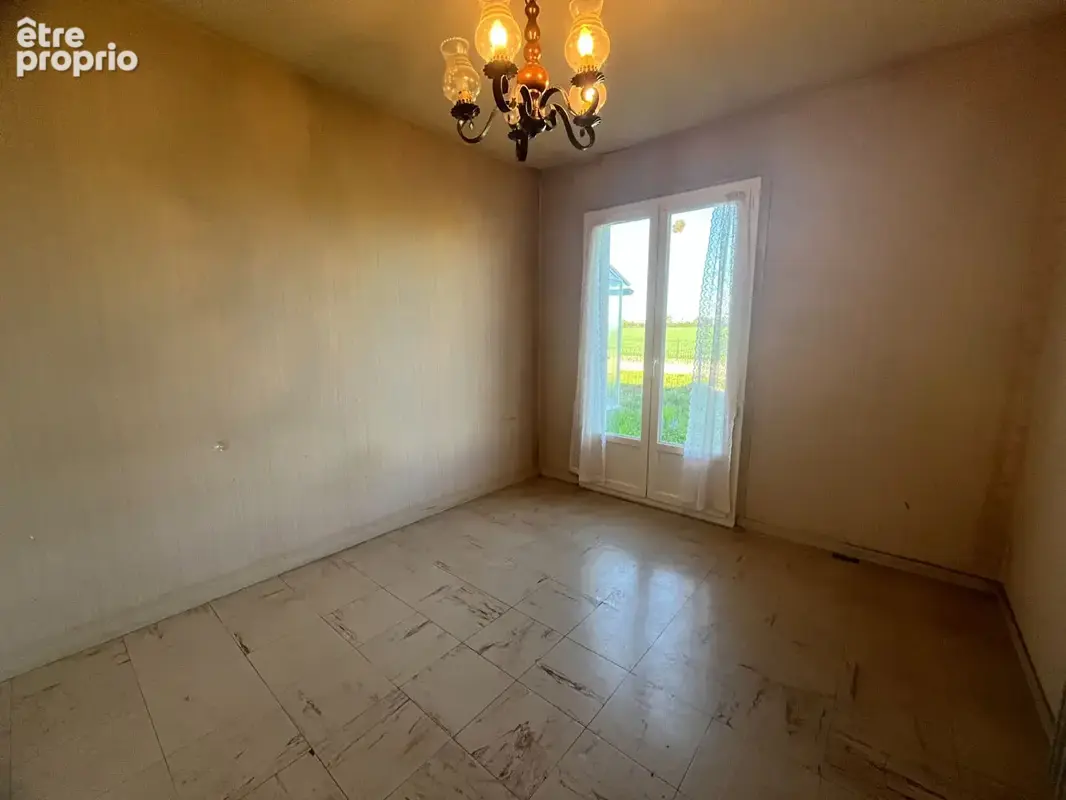 Maison Aubigny Sur Nere 5 pièce(s) 81 m2 - photo 10