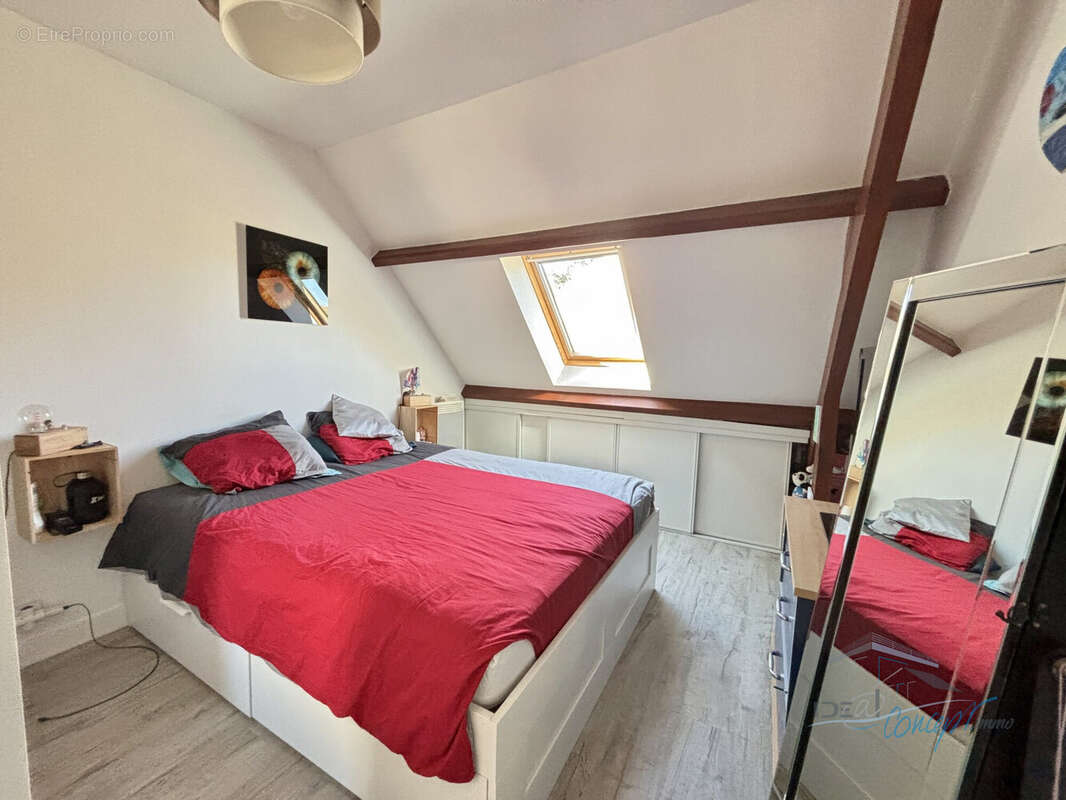 Maison à JANVILLE-SUR-JUINE