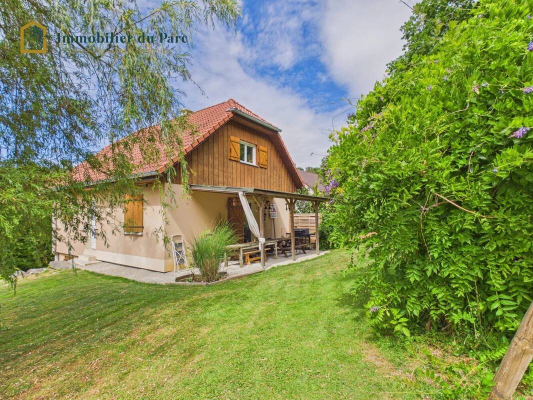 Maison à MONTBOUTON