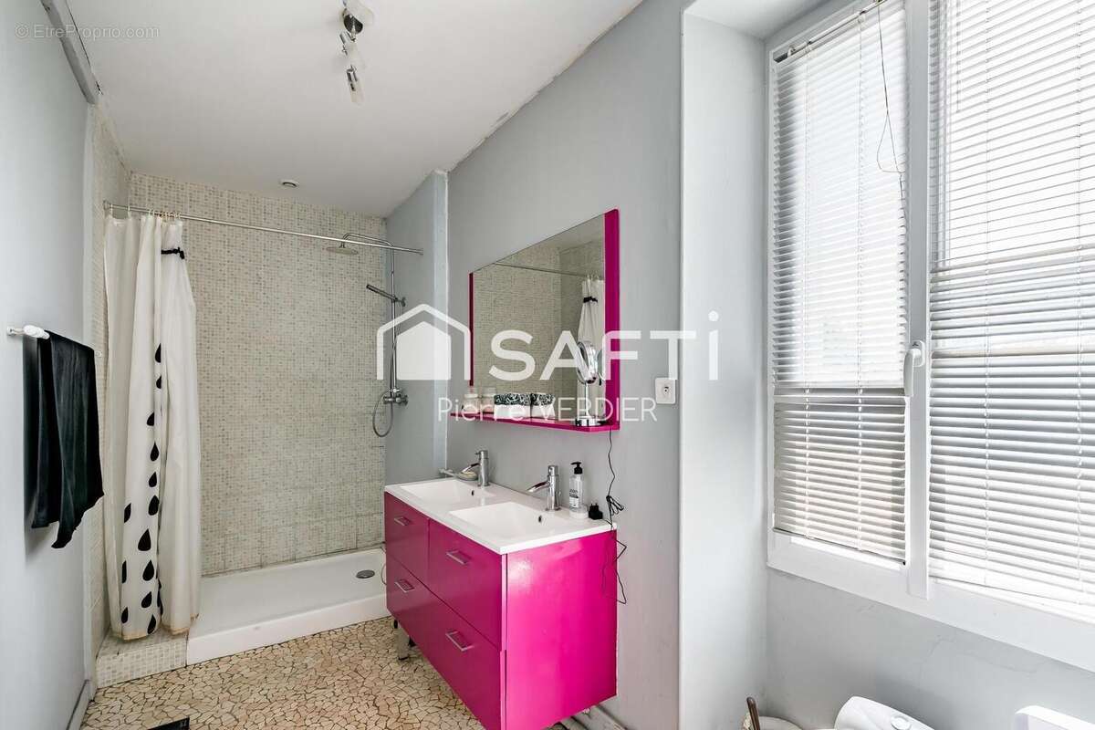 Photo 9 - Maison à PRIGNAC-ET-MARCAMPS