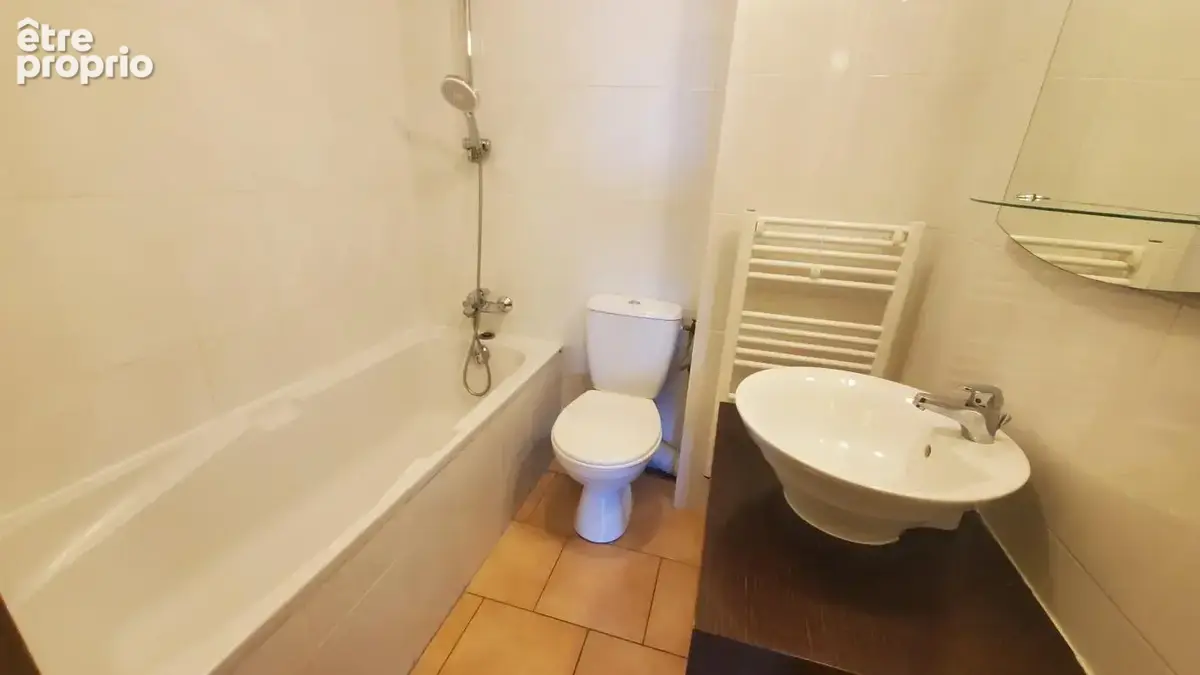 Appartement À Vendre - photo 4