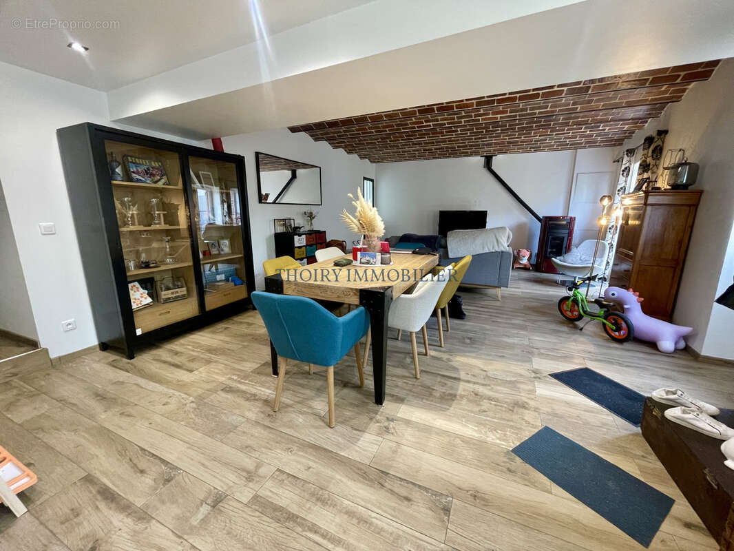 Maison ancienne de charme 6 pièces avec dépendance sur 505 m2. - photo 6