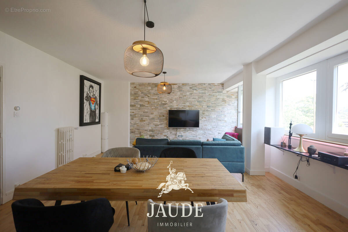 Appartement à CHAMALIERES