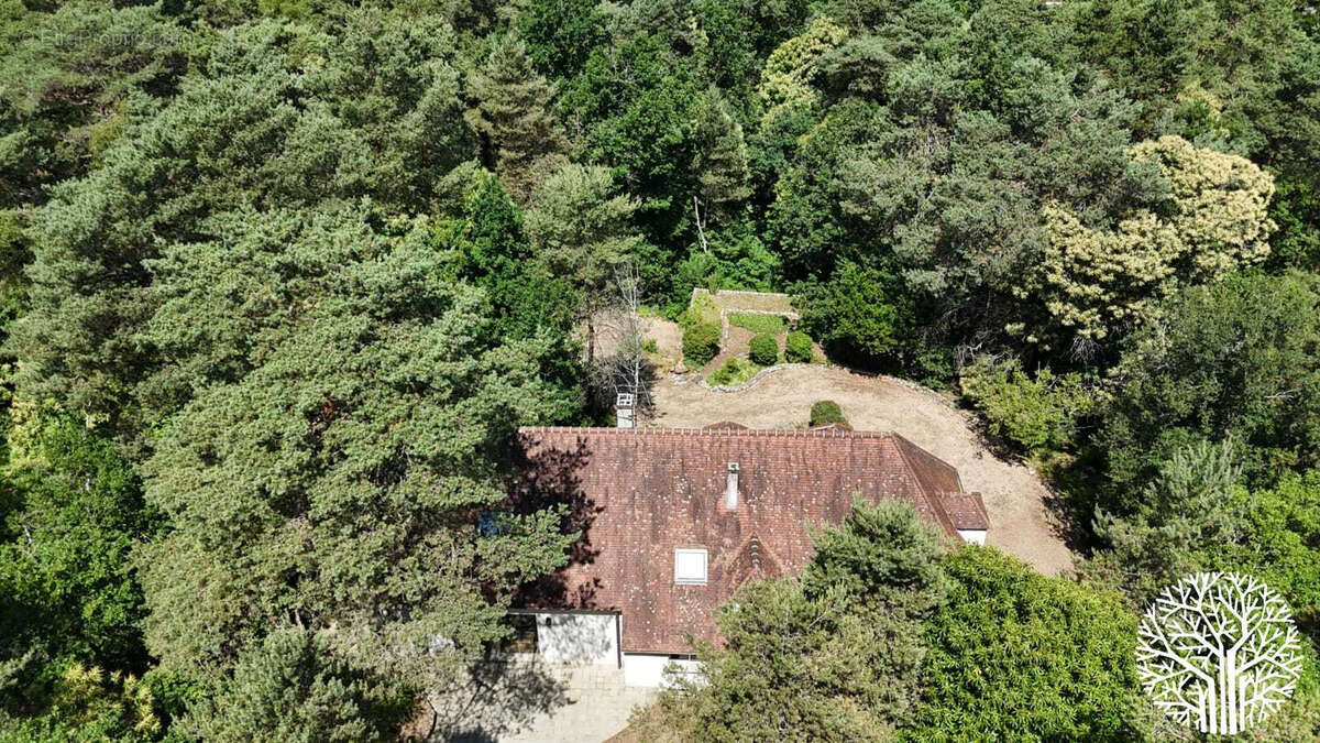 Maison à MILLY-LA-FORET