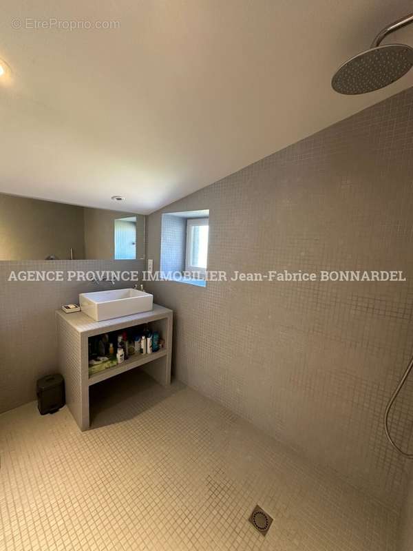 Maison à FELINES-SUR-RIMANDOULE