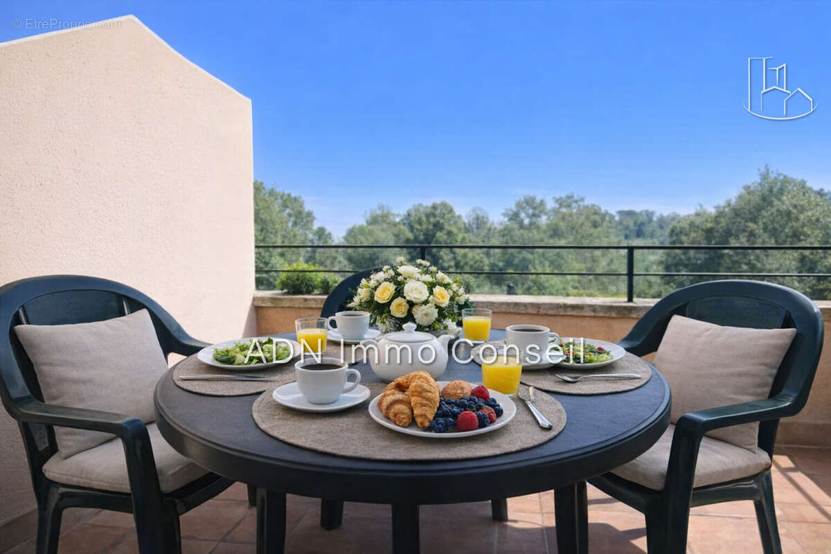 Appartement à MALLEMORT