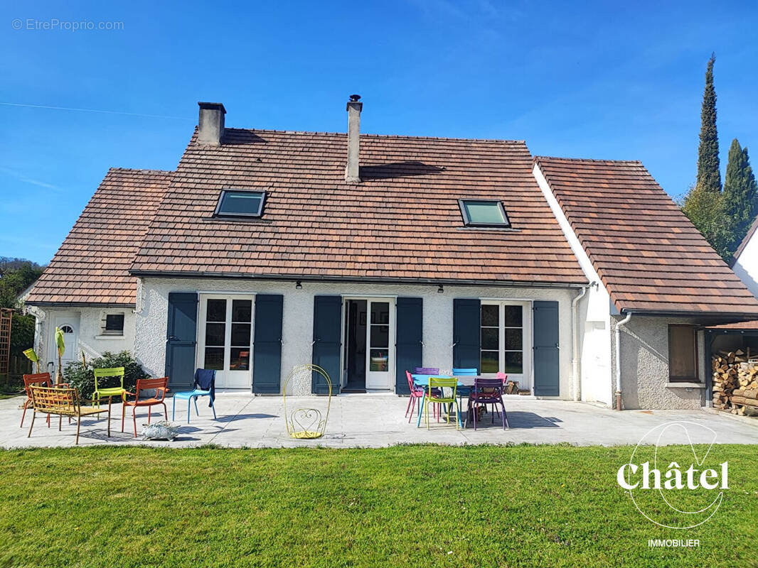 Maison à PLAILLY