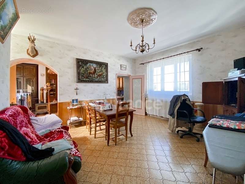 Maison à CHATILLON-EN-BAZOIS