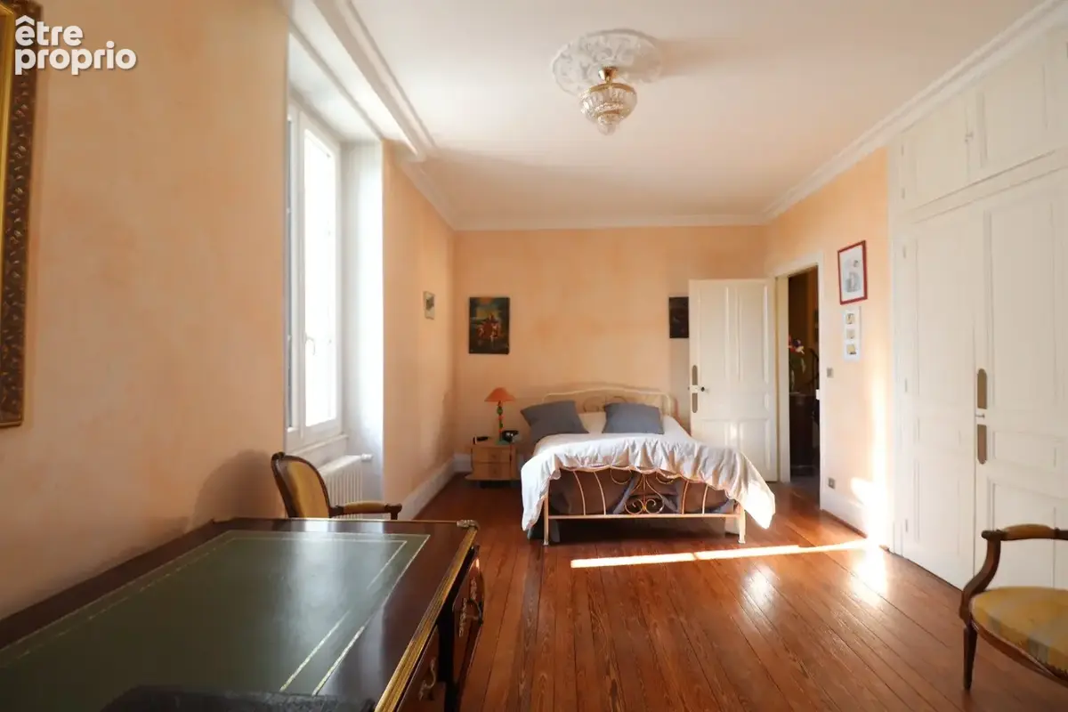 Tournon sur rhone, propriete 300 m2 habitables. - photo 14