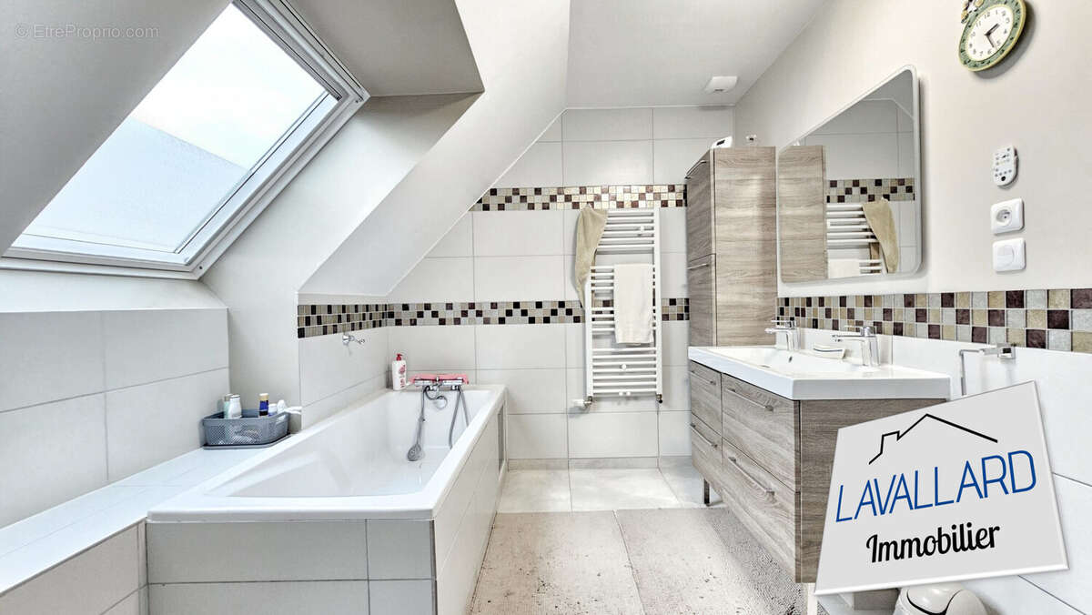 Maison à CARDONNETTE