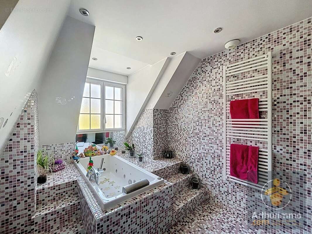 Maison à ORMESSON-SUR-MARNE