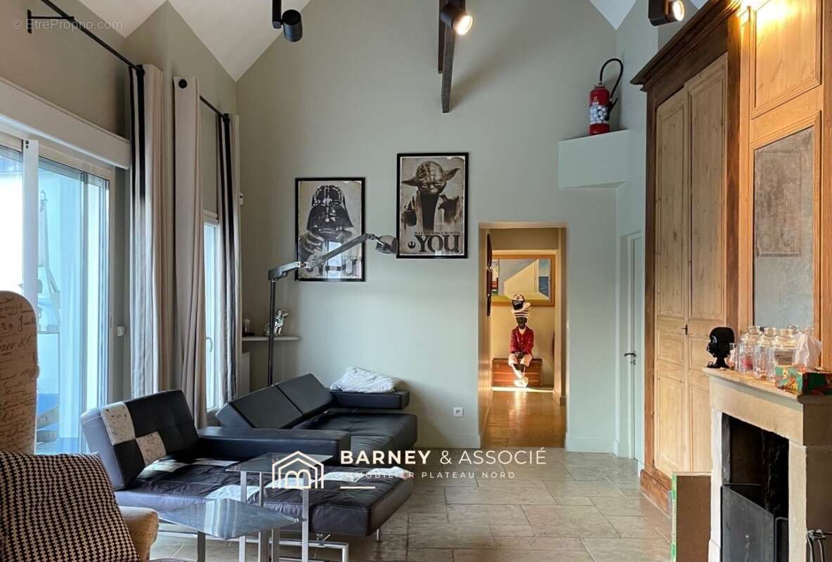 Maison 350 m² à Vironvay  - photo 7
