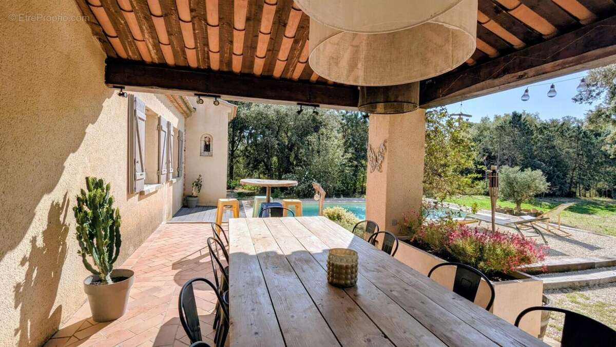 Maison à LAURIS