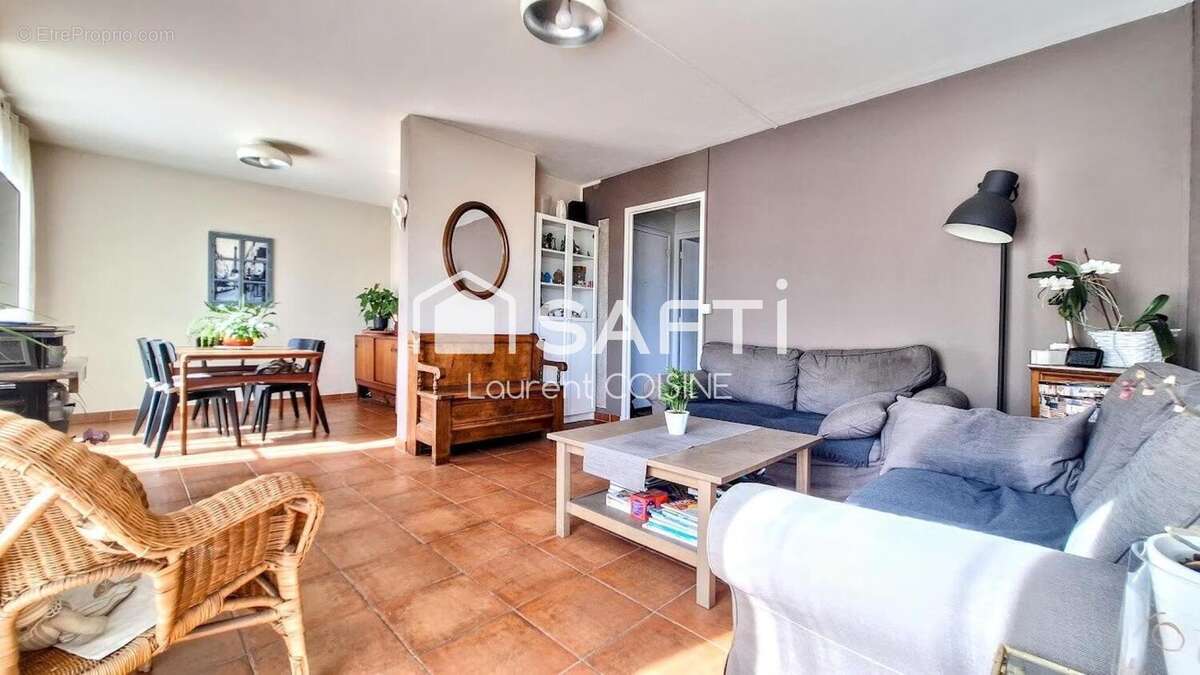Photo 5 - Appartement à MARSEILLE-3E