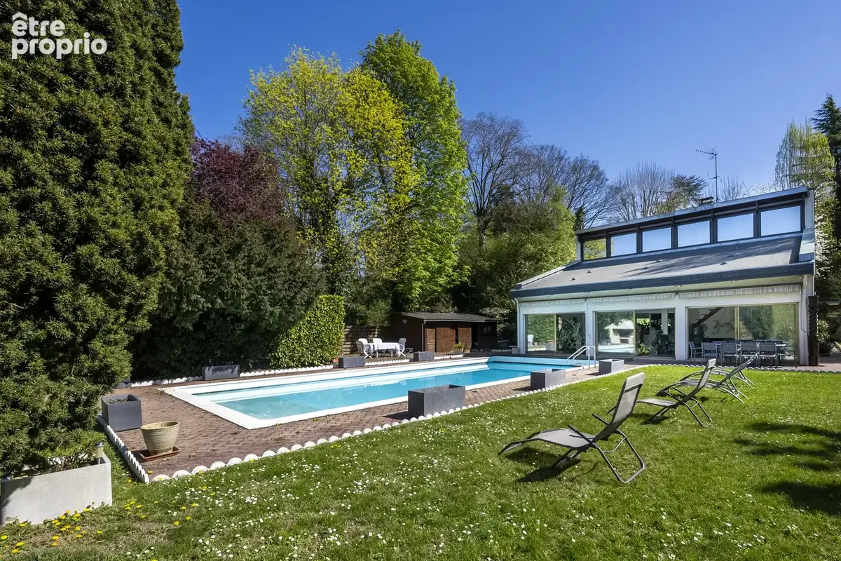 Bougival (78) - Maison de prestige avec piscine - photo 2