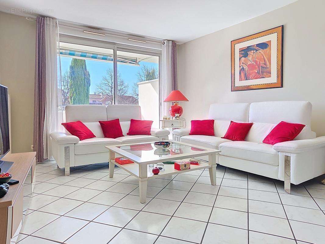 Appartement à BRON