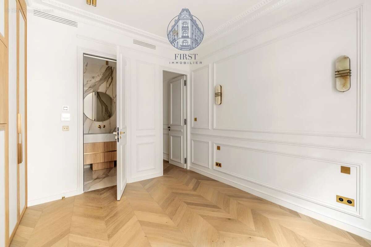 Paris 8e – triangle d’or – appartement d’exception rénové – prestations haut de gamme - photo 17