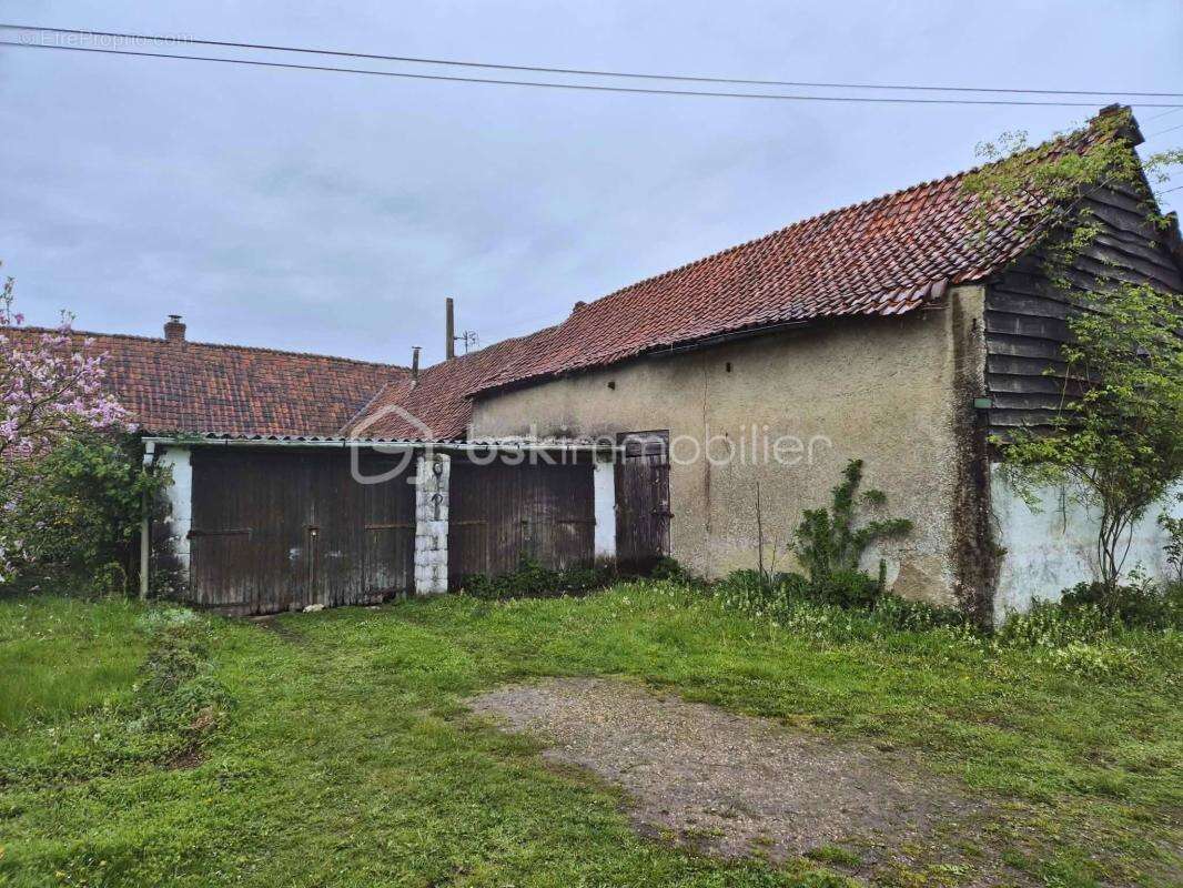 Maison à VIRONCHAUX