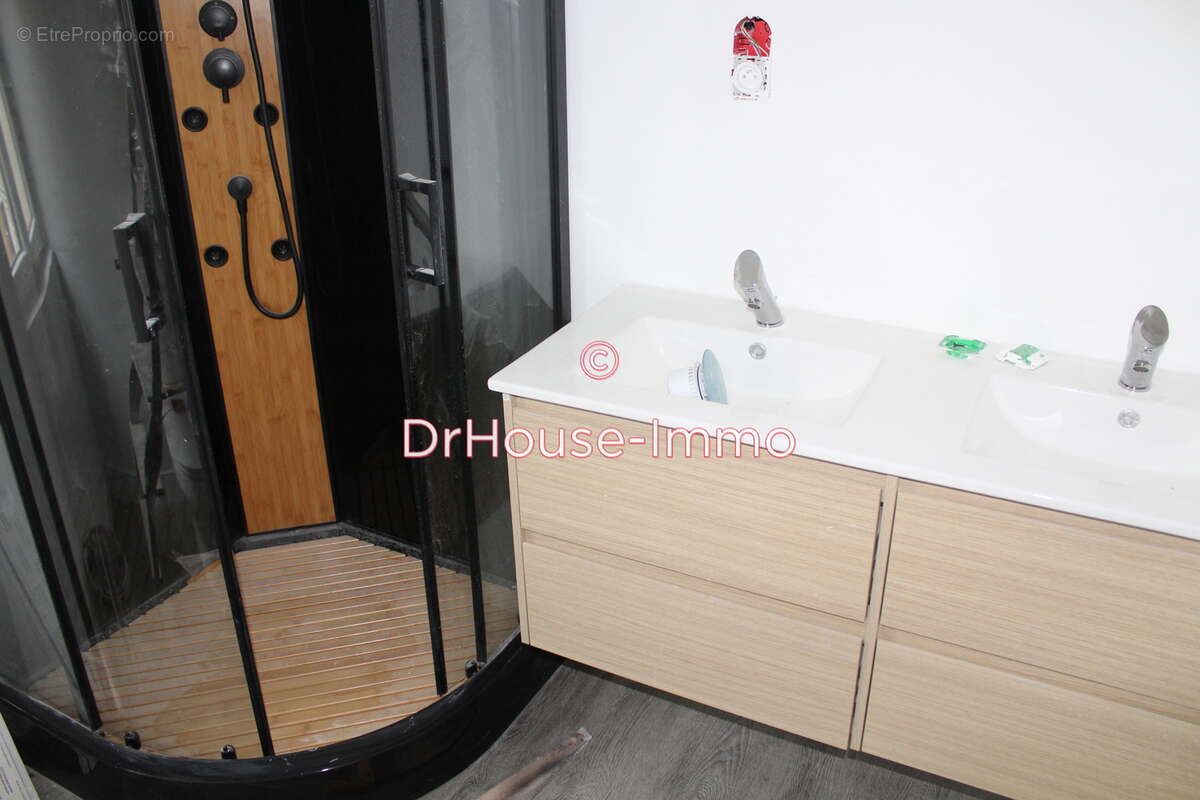 Appartement à RUELLE-SUR-TOUVRE