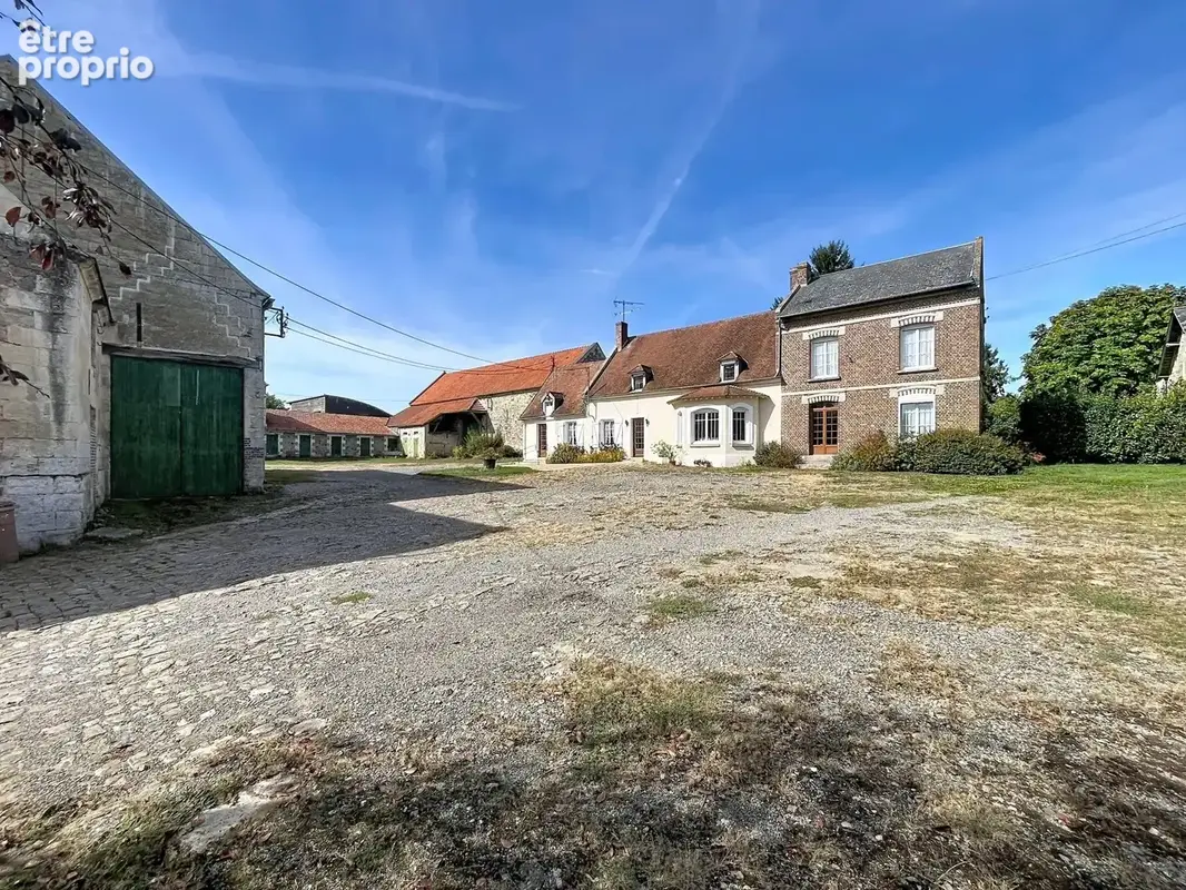 Photo Maison à Molinchart au prix de 367 500€
