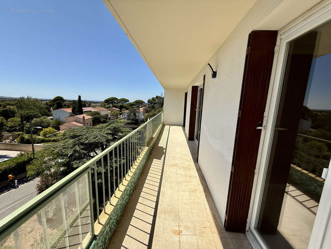 Appartement à SIX-FOURS-LES-PLAGES