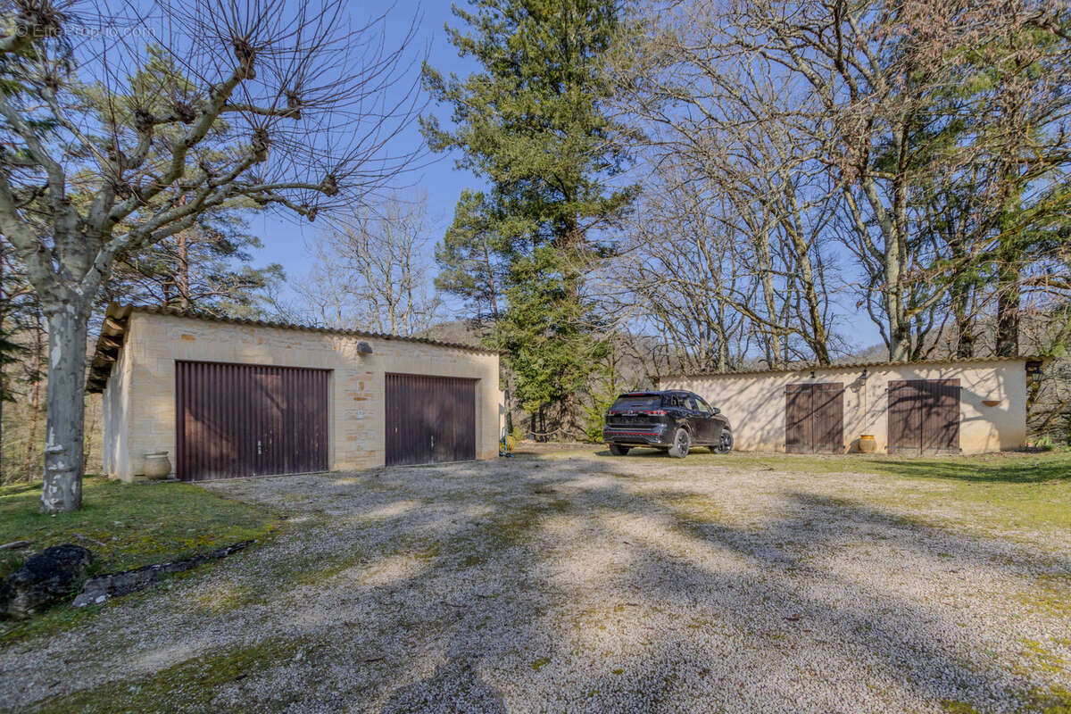 Maison à SAINT-CYPRIEN
