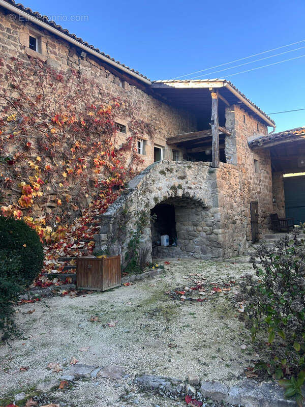 Maison à PEAUGRES