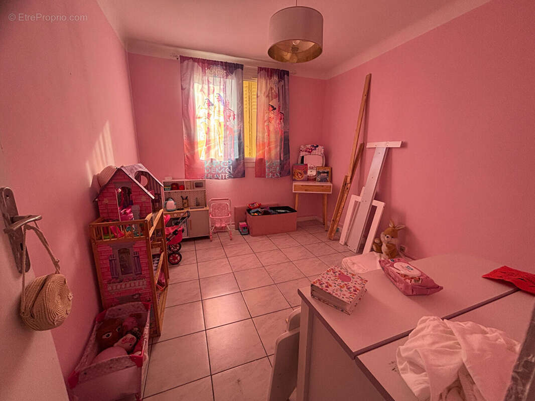 Appartement à MARSEILLE-14E