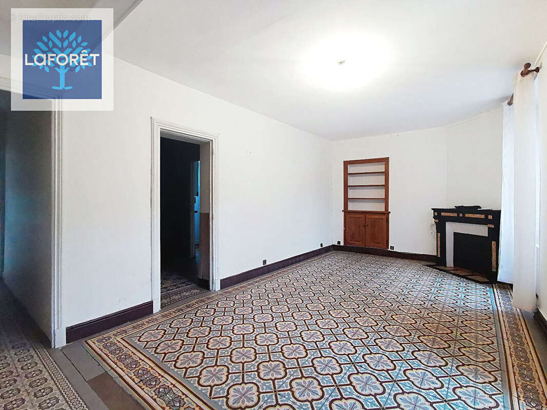 Maison à CHAMPAGNE-SUR-OISE