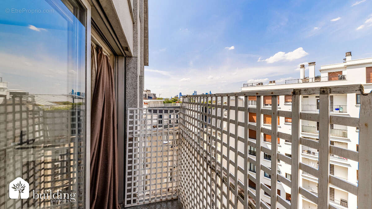 Paris 16ème - Appartement 4 pièces de 85,21 m2 - photo 5