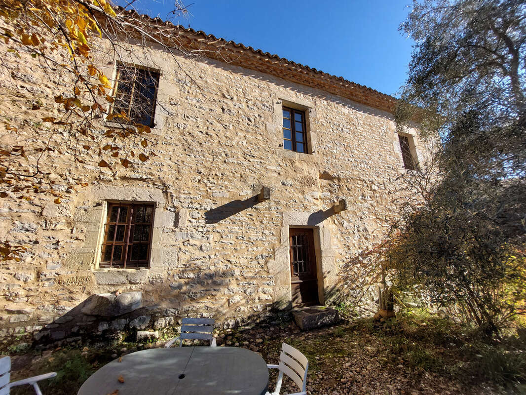 Maison à MILHARS